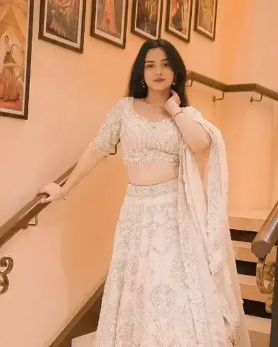 Escort Ghansali